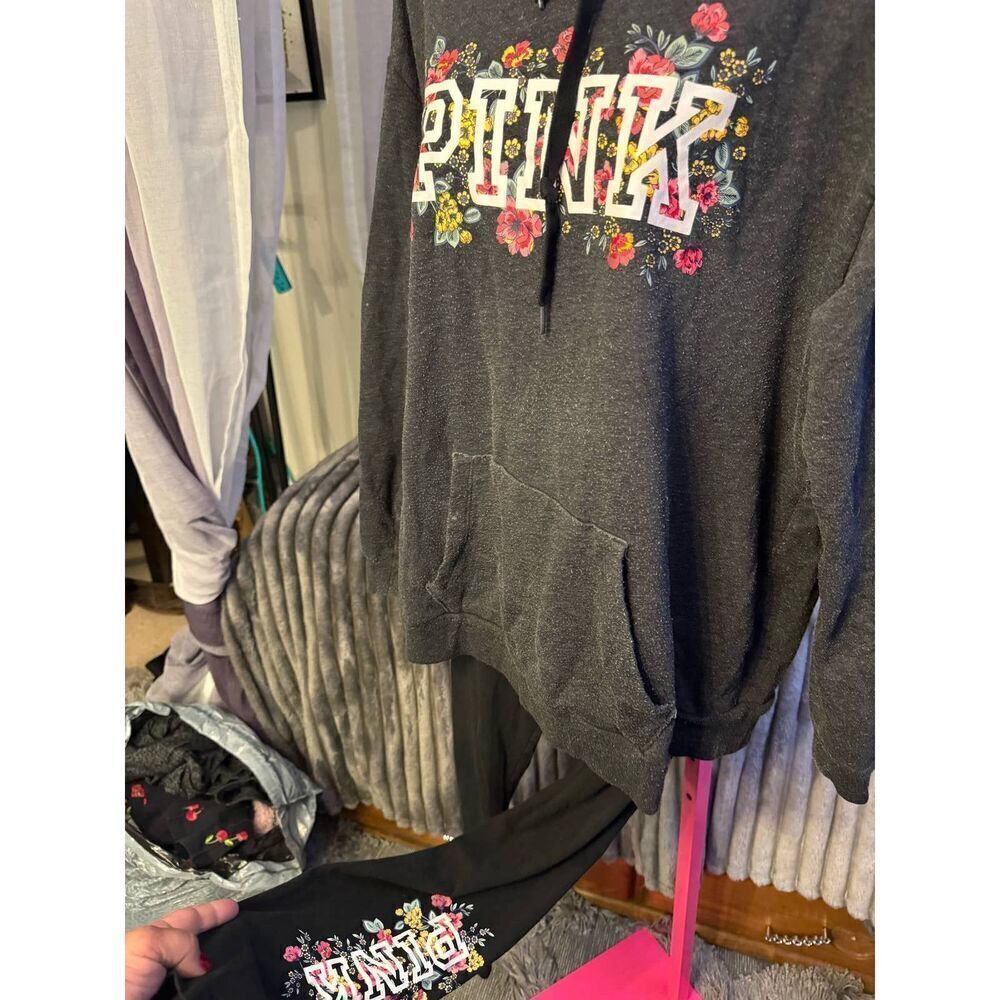 VS Pink set tracksuit- leggings & hoodie sweatshirt grey/black flower floral XL - Picture 5 of 6